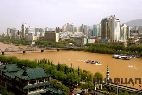 『隨華全，觀天下』 ——走進蘭州