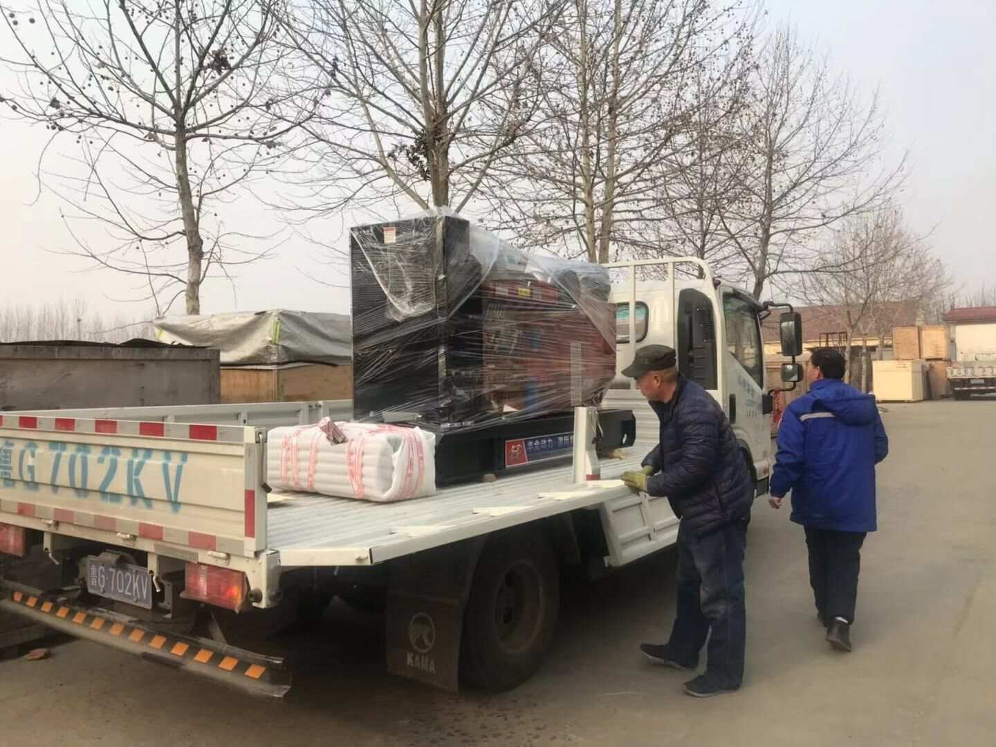 山東省趙先生從華全動力采購的80kw自動化柴油發(fā)電機組已于1月8日成功發(fā)往目的地