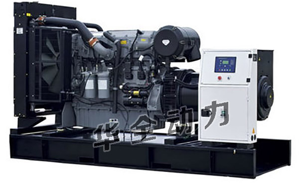 3月26日，馬先生訂購(gòu)的含棚移動(dòng)拖車發(fā)電機(jī)組從華全動(dòng)力發(fā)往山東省