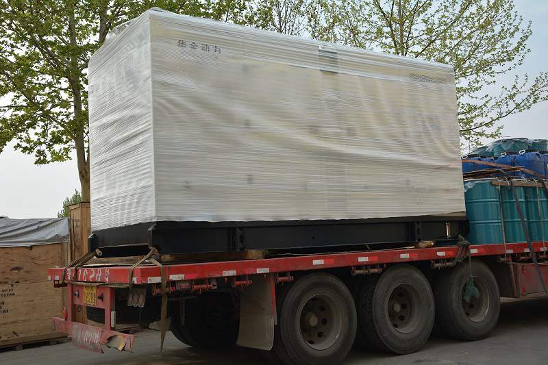 河北董先生3月27日從華全動(dòng)力訂制的200kw靜音箱發(fā)電機(jī)組于當(dāng)天發(fā)出