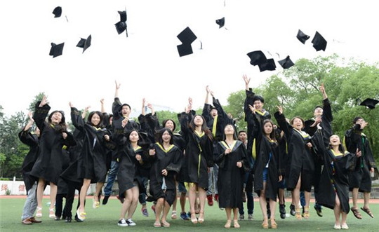 無奮斗，不青春！華全人用自己的方式迎接五四青年節(jié)！