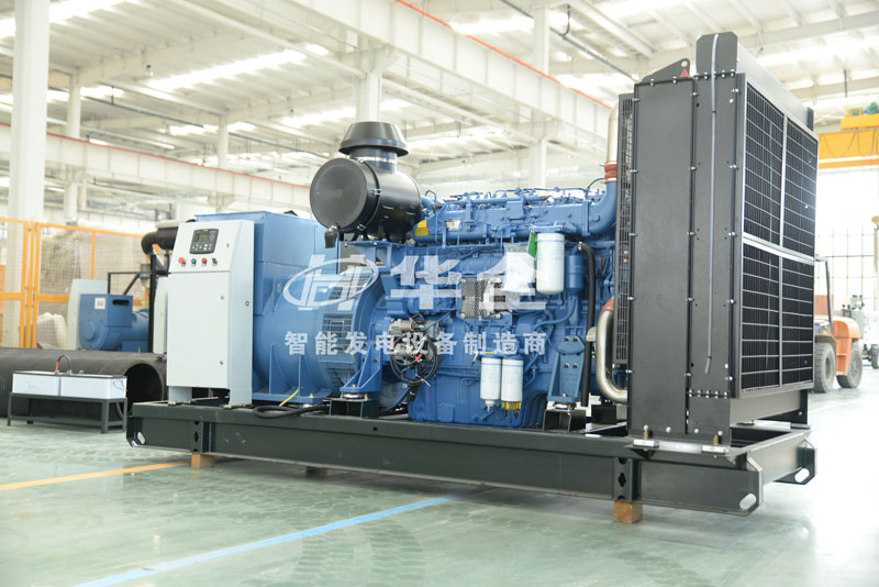 華全700千瓦開架發(fā)電機組，為化肥廠企業(yè)保障電力